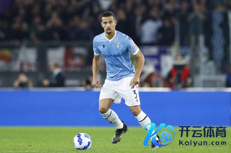 给尤文那不勒斯提议，前总监：路易斯-费利佩格调很像卡纳瓦罗